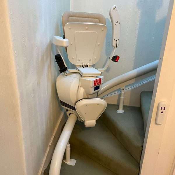 Curved Stairlift on the stairs -square 1500 x 1500