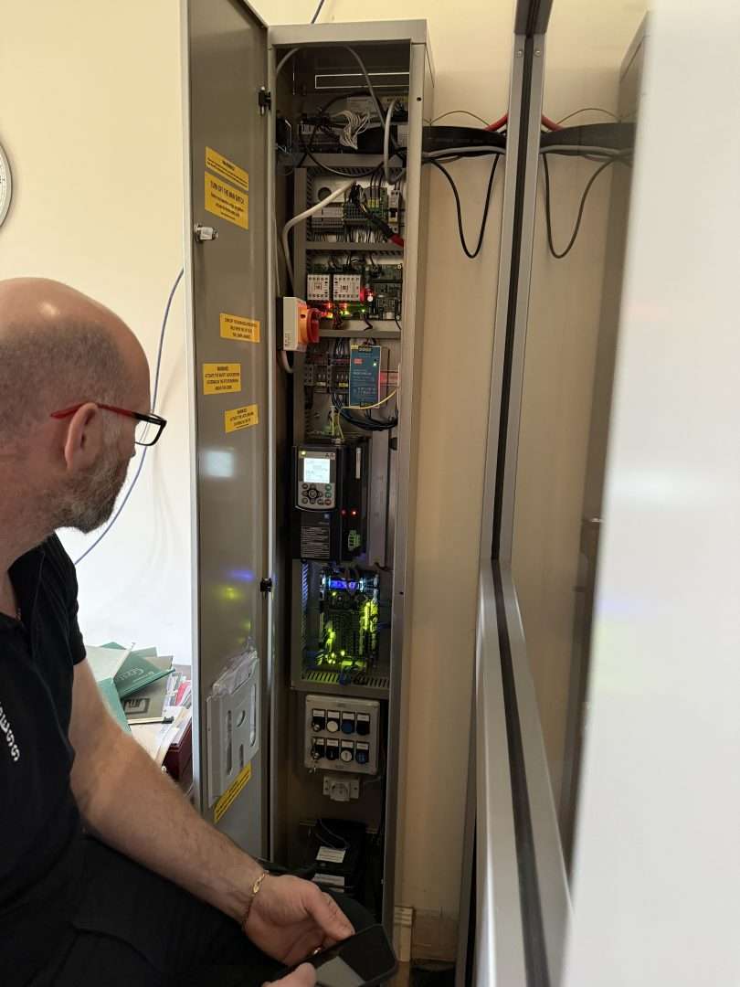 TKE Altura H300 Control Panel