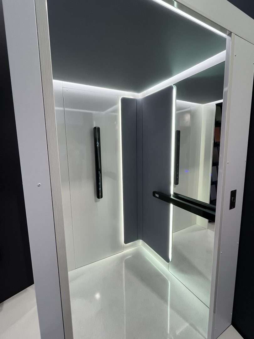 H300 Home Lift White